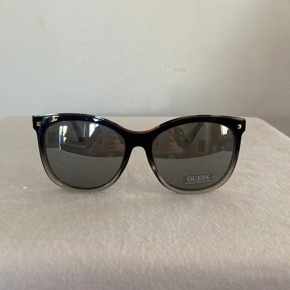 *NWOT* GUESS | Aviator Shield | Black & Mirror Gold | Sunglasses New Original GUESS Double Bridge Aviator Sunglasses GO00065  main image 4